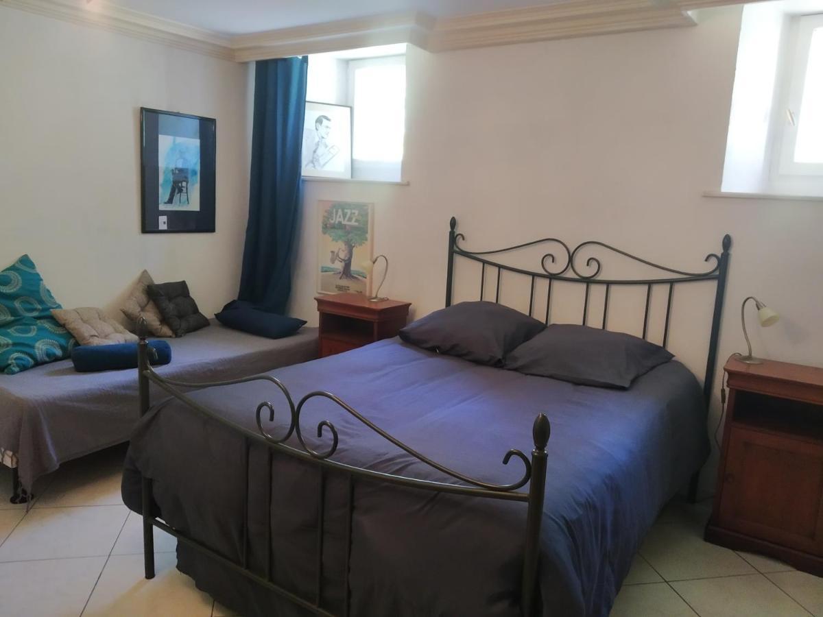 Qui Vivra Verra Bed & Breakfast Le Mesnil-Amey Exterior foto